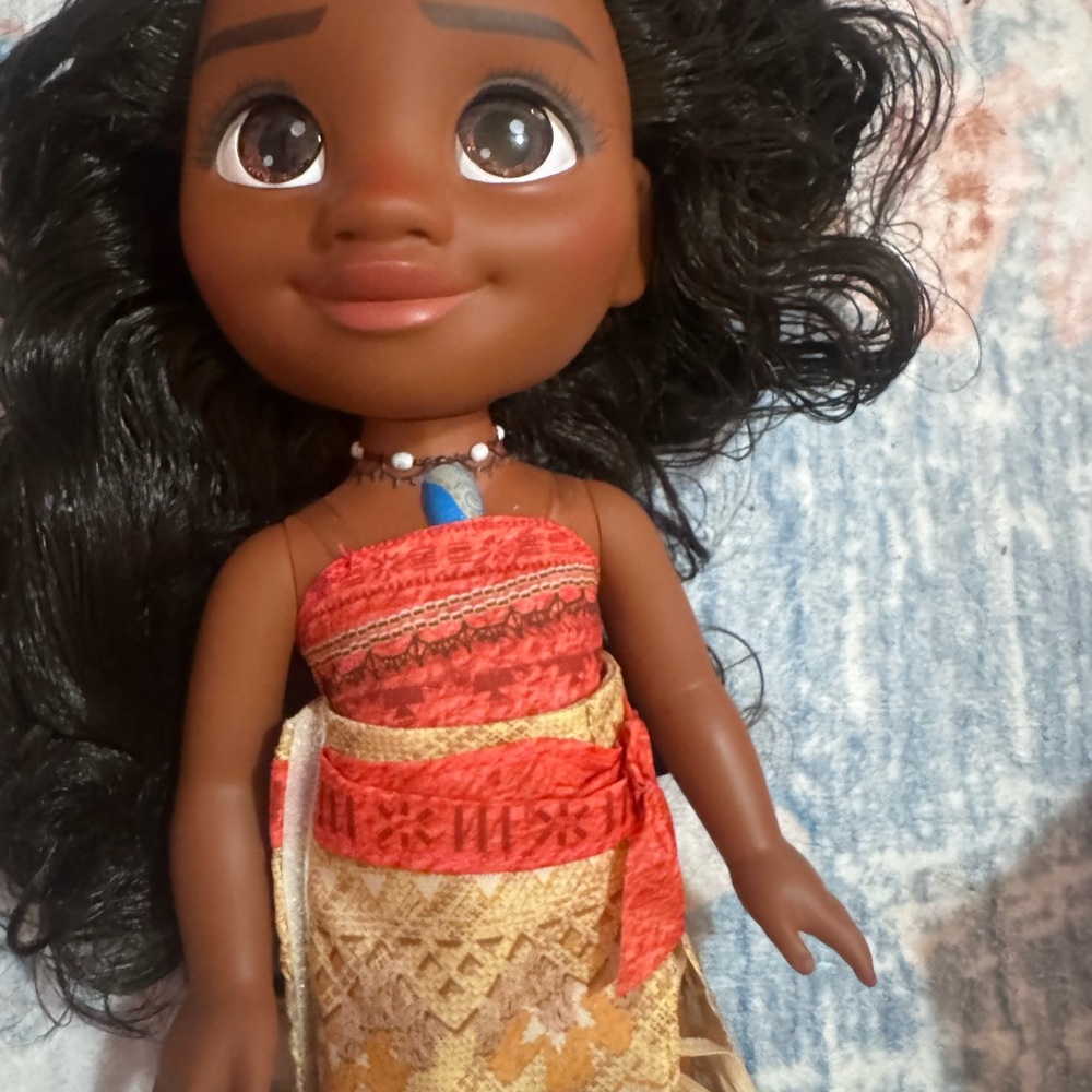 Moana doll